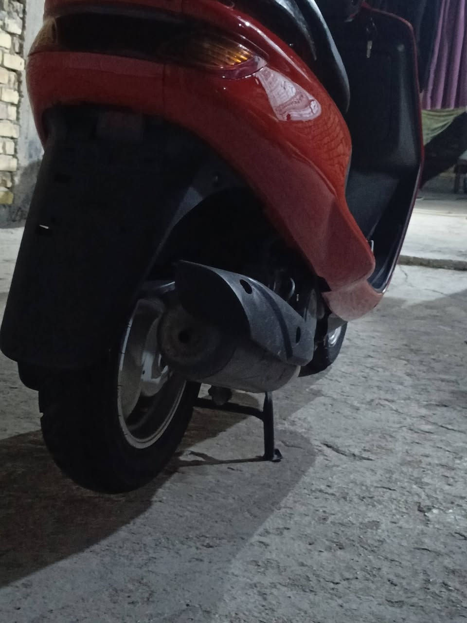 السلام عليكم دراجه لبيع فراشه كفاله فحل الدراجه جديده هاذه رقمي *********** اتقدم ولا تتندم مكان حله دبله
