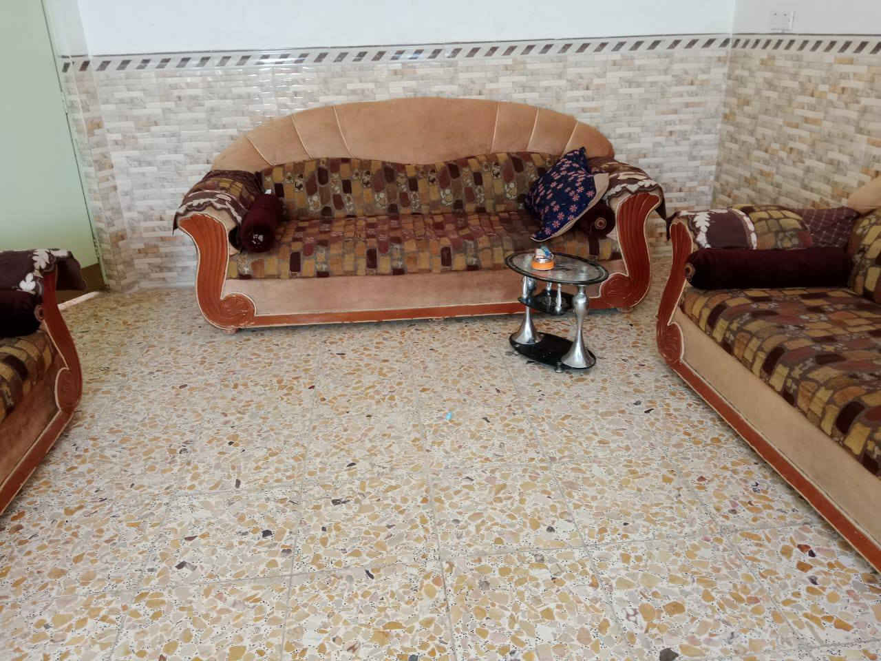 للبيع ***********
