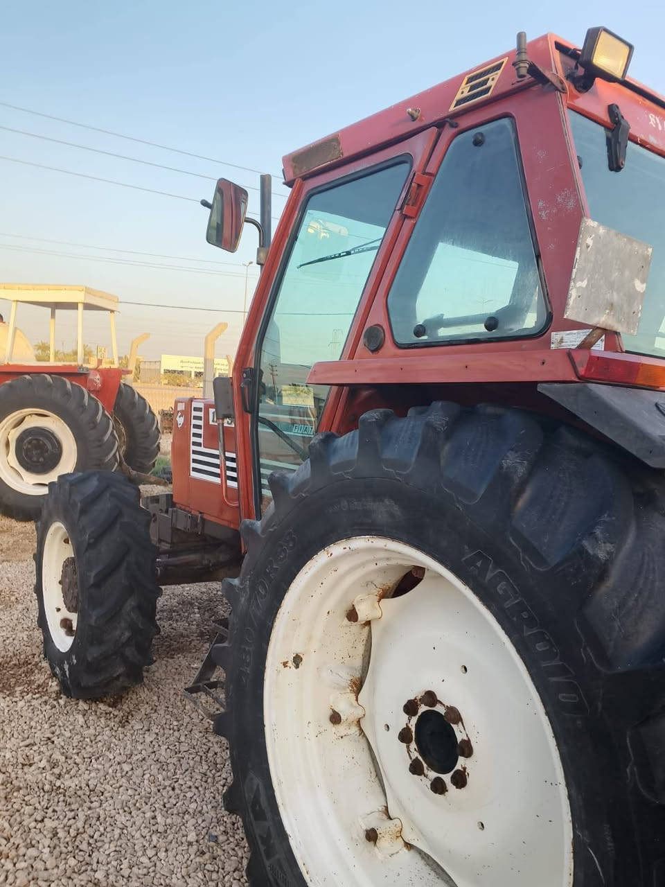 السلام عليكم للبيع فيات 110
رقم واسط مكفوله مكينه تخم تاير 

المكان بابل قضاء الكفل 

***********
