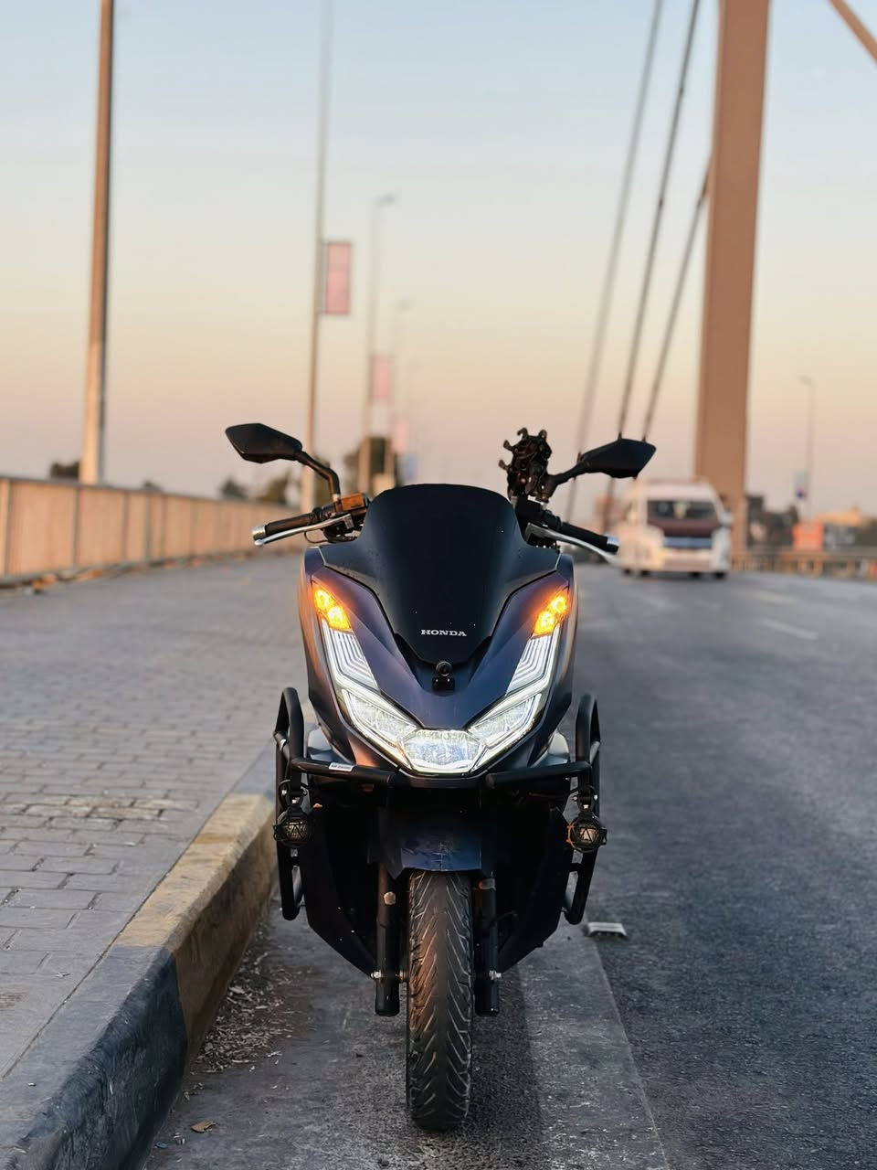 السلام عليكم حبايب
دراجة pcx جيل رابع نضيفة ممفتوحة مكفولة
عليها هواي اشياء درع ثقيل داش كام بلوجكتر 
عنواني بغداد الشعلة سعرها 17$ بيها مجال


**إذا كنت صاحب هذا الإعلان وتريد حذفه لأي سبب، رجاءا أرسل رسالة إلى الدعم الفني**