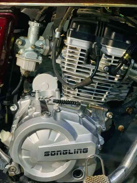 الاسلام عليكم دراجة سولنك سافان موديل 2024  طالعة بل 2025  شرط اخت الزيرو كهربائيات سلف كله شغال. دراجة جديدة كفالة عامة.  السعر 750 وبيها مجال  مكاني صويرة    ***********.         عمار هادي  هاذا حساب صاحبهاا
