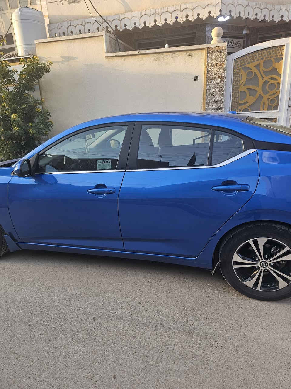 السلام عليكم ///

⚠️للبيع نيسان سنترا وارد امريكي موديل22(sv)⚠️

المواصفات:

السياره فول عدا فتحه 🚗
بصمه ⚡️
تشغيل عن بعد 🗣️⚡️
رادار امامي ⚠️
مانع تصادم 🚧🚨
رادار جانبي نقطة عمياء 🚗⚡️
اوتو بريك خلفي امامي 🛞💪
حساس خلفي 🚨👀
شاشة بلادي 🖥️
كامره بلادي 📷
تبريد لمس بيانو 🤧❄️
محرك 2000 👀💪🔥
كشن حار ✅ستيرن هيتر وحرف.  Dرياضي وتبريد منفصل❄️باقي مواصفات معروفه😁🌹
حادث  كلش بسيط 
حافة البنيد فقط 
وصبغ نص البنيد 
بدون دواخل نهائيا 
بدون ايرباك 
وبيها طخه زغير كلش يم قبق البانزين مامسويها 
رقم اربيل  باسمي 
شرط التحويل
 تحويل ثاني يوم 
السعر 140 وبي مجال 
العنوان: بغداد 
الامين الثانية
الهاتف***********
