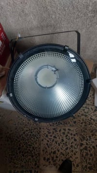 بروجكتر توجيه   يستخدم للارتفاعات العاليه   ذو كفائه واناره حقيقيه   5...