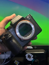 سوني A7Sii • شتر 25ألف • شاشة محتركة