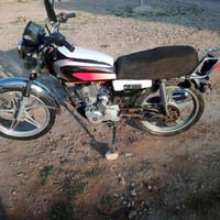 دراجه للبيع موديل 17 شغال صلف هندر كهربايات سعر 350 رقم الهاتف 0780851...