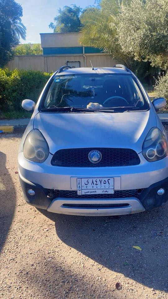 السلام عليكم سياره باندا كروز للبيع رقم بغداد  سنويه باسمي كير محرك مكفولات موديل 2013 بيها شخوط بل جوانب للاستفسار اتصال ‭0771 094 2494‬
