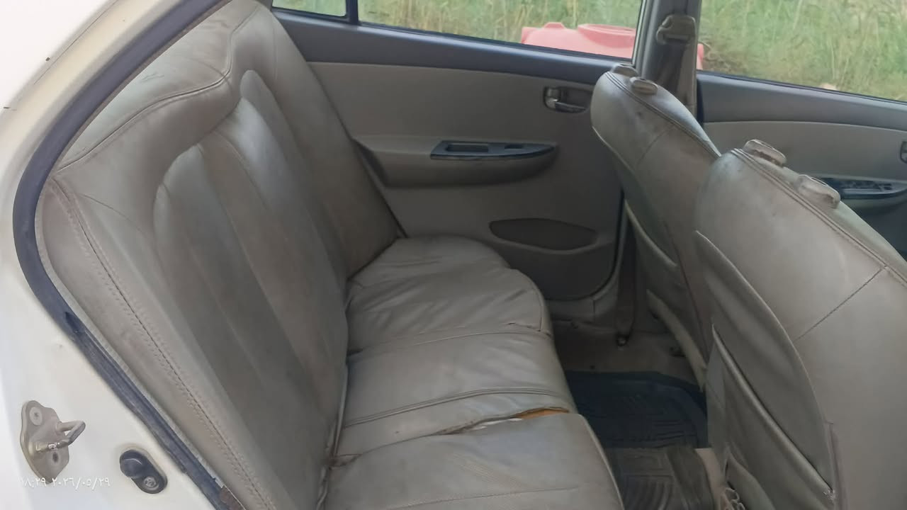 السلام عليكن ￼ ￼سياره بي وأي دي
‏السعر 20 ￼ بيها مجال

0786 525 5105
‏بس واتساب

￼
