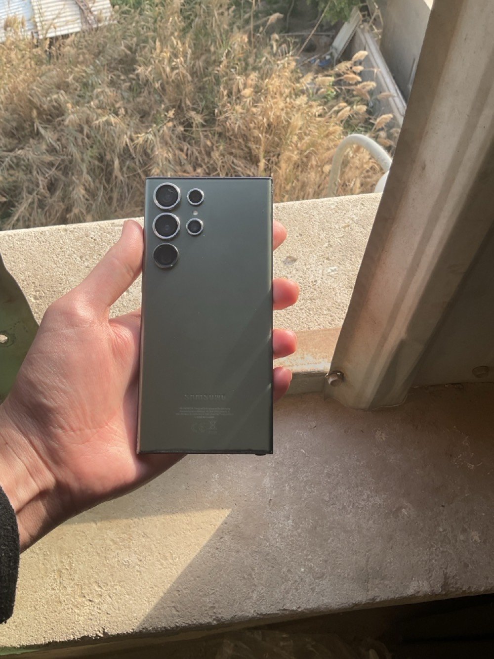 سامسونج s23 ألترا شرق واسط دبل سيم كارت ذاكرة 512 كامل مواصفات كله بلادي وكلشي شغال فول نظافة  مستعمل فترة قليلة بطاريته فول كلشي بلادي فقط مبدل ظهر 