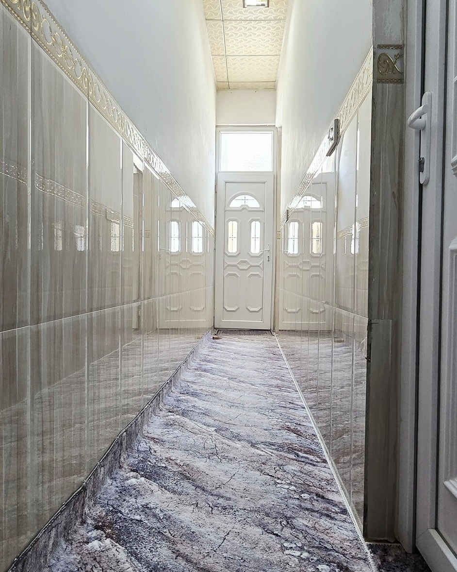 السلام عليكم
ئه م خانووه  بۆ فرۆشتن بو ئه وه ي نرخي خانوه كه ت زوو بي بكات لايكي به يجه كه مانت بير نه جيت 
♦️شوێن کەلار/ كازينو ئازادي نيزك جاده ي سه ره كي و مزگەوتي سه لاحه دين
♦️رووبەری 80 مه تره  (4×20) و رووى له خوري  به يانييه 
بيكهاتوه له يه ك قات 
تيبيني]كه ره سته ي ناو مال يه ك تاقم كه وانته ري له كه له 
ايستا ده توان بينرمان بن له تيك توك https://www.tiktok.com/@aqarat.salam?_t=ZS-8tpUjnJ4BRR&_r=1
______________________________↘️⁩
عقارات سه لام بو كرين و فروشتن و بةكريداني  مولك بةخيراي و بةمتمانةوة بةكةمترين كات 
په يوه نديمان پيوة بكةن 
      
 ئێوەی بەڕێزیش گەر موڵکتان هەیە دەتانەوێ بیفرۆشن یان دەتانەوێ بەکرێی بدەن
دەتوانن تەواوی زانیاریەکان بة نامةي مسنجةر بنيرن بو پةيجةكةمان 

📌 ناونیشانی تەواوی موڵکەکەت
🏡 چەن وێنەیەکی موڵکەکەت
💲 نرخی موڵکەکەت

بو زانياري زياتر په يوه ندي بكةن به

*********** م سه لام تايبه ت به كرينو فروشتن 👉👉👉

***********م صالح تايبه ت به كريداني خانوو له هه موو شوينكي كه لار 
________________________
