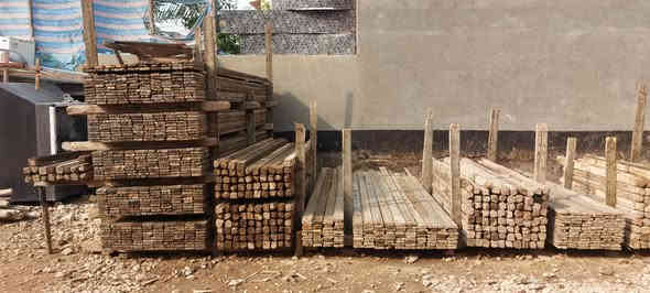 قالب خشب للبيع العدد الكلي 14 مكعب
العنوان حله حي العسكري ***********
