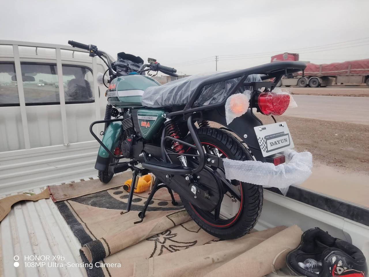 السلام عليكم 🙋🏼
دراجه دايون نفخ موديل
لون مميز زيتوني 
2026 سكنر 
دراجه شد صندوك زيرو عداد صفر
 👌
كهربائيات كلها شغاله + سلف هندر
السعر (مليون و 650 )وبيها مجال بسيط 
للاتصال ‭***********
العنوان بابل محاويل
