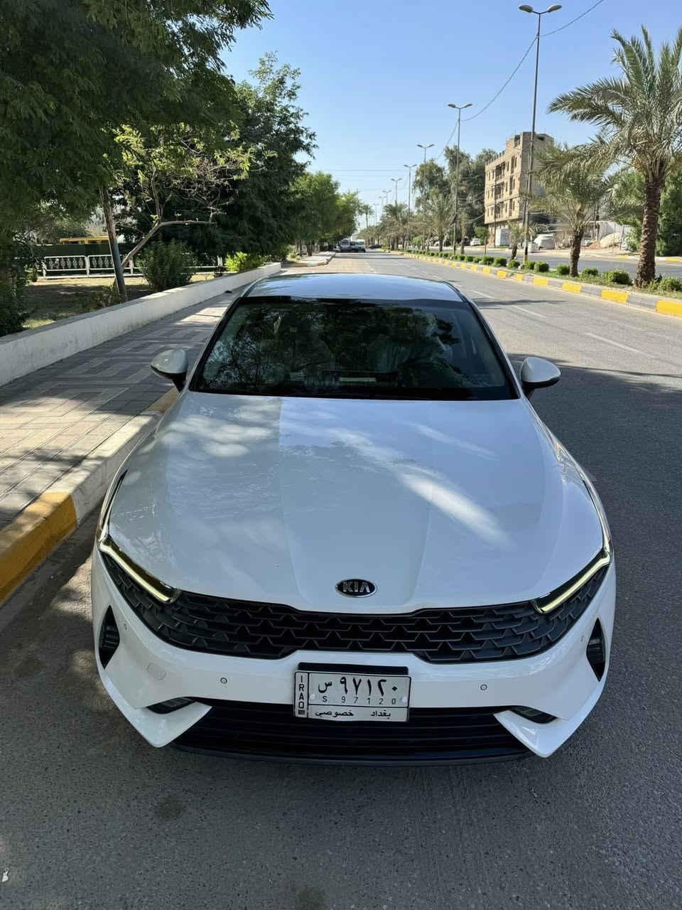 سلام عليكم K5  موديل ٢١
مواصفات شركه الدوليه
ماشيه ٩٣ 
بدون لا صبغ ولا بارد
مكانها بغداد زيونه
***********
