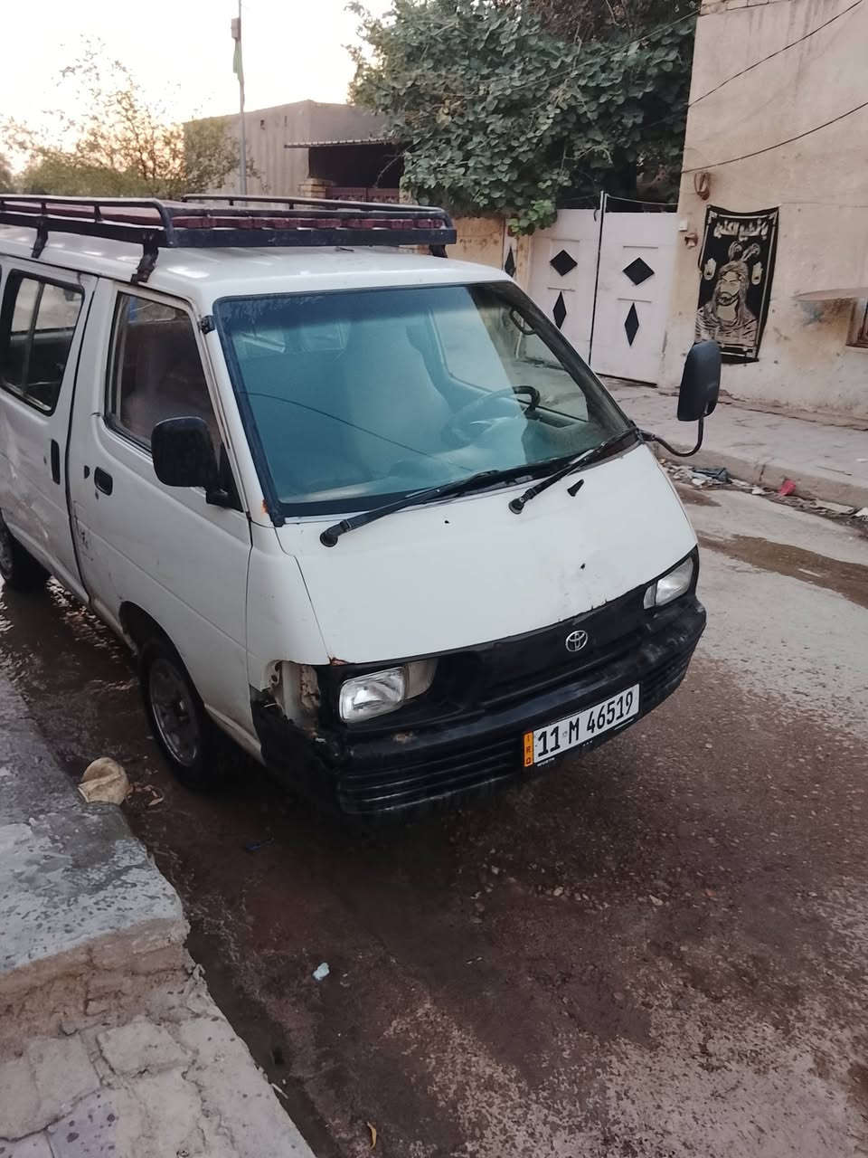 السلام عليكم سيارة فأرة للبيع مكينه وكير ونجي صدر جديد كهربائيات كلهة شغاله لاضربة ولا صبغ السعر 35 وبيها مجال مكان كوت العزة القديمة الاتصال على الرقم الهاتف ***********
