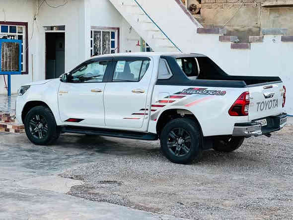 السلام عليكم للبيع بيكم موديل 2024 تي اردي 6 سلندر سيد نهرو مكفوله كفاله عامه ماشيه 35 الف اخت زيرو رقم اربيل السعر /390/ وبيه مجال الستفسار
‭ 0782 913 4277
 0770 285 9534
