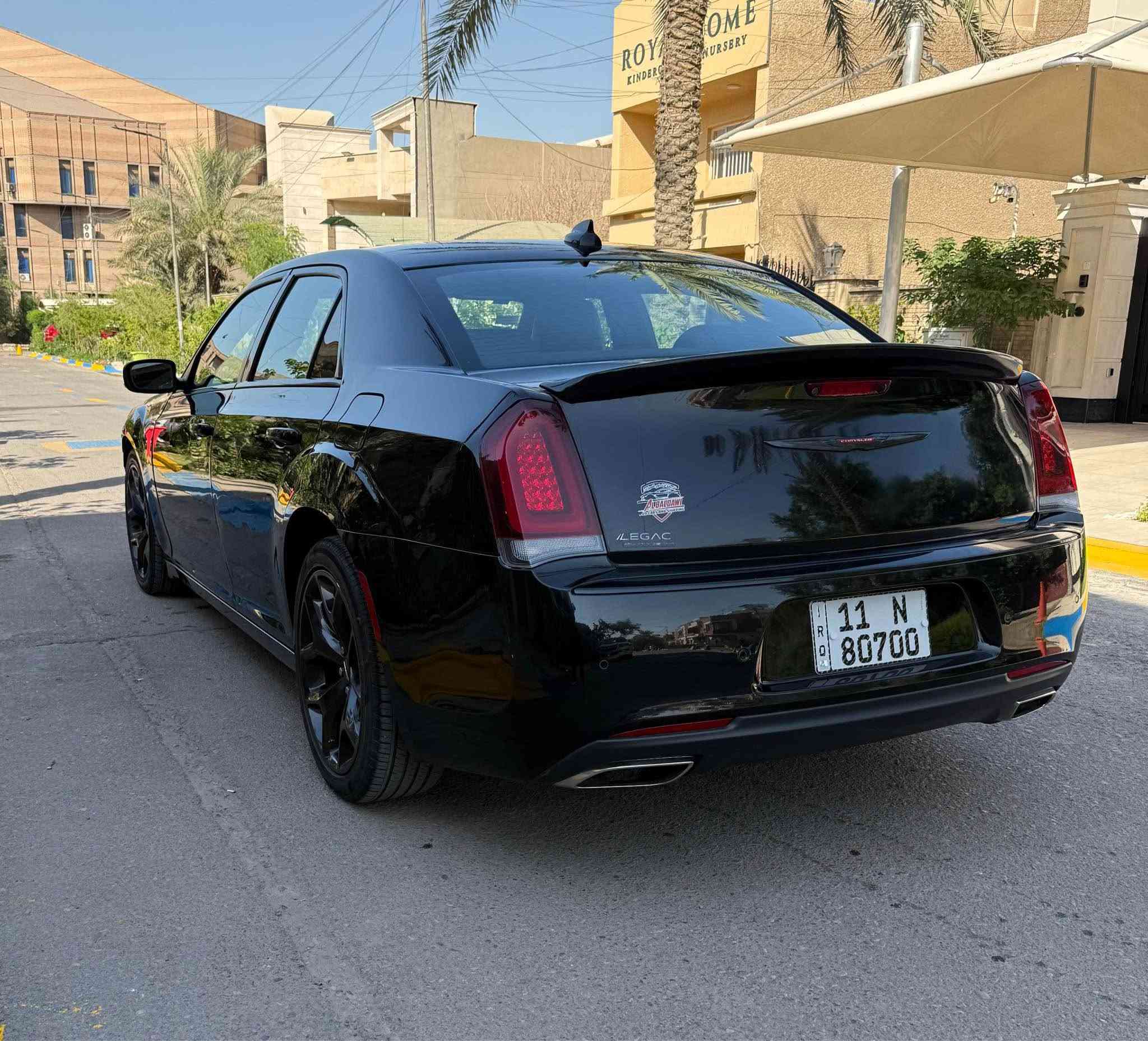 السلام عليكم 
للبيع اوباما S ٢٠٢١ وارد امريكي 
فول ما عدى البانوراما  حساسات امامي خلفي رادار جانبي كشنات تدفئه مكينه سته سلندر ٣٦٠٠
حادث موضح بالصور صبغ جاملغ وتبديل باب وبنيد حادث امريكا وكلير باب وجاملغ خلفي 
مكان السياره بغداد زيونه 
*********** بغداد, العراق
