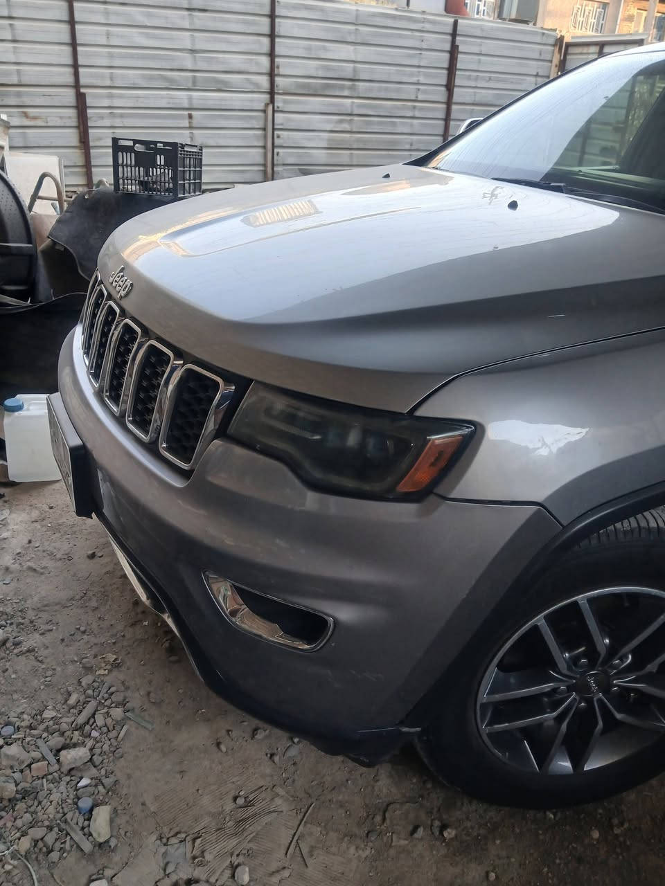 جيب LIMITED فول مواصفات بأسمي بغداد هزة وسنوية جديده السعر ١٧٨ بيهه مجال بسيط بدون ايرباك الإتصال *********** شكرآ لإدارة الموقع.
