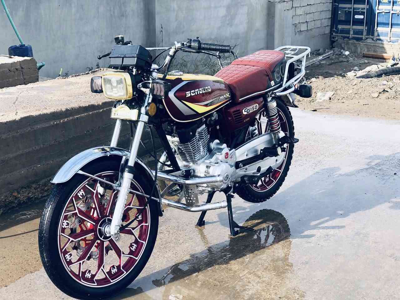 سلام عليكم دراجة للبيع
موديل 24 نظيفه 

سعرها 680وبيه مجال

عنوان شهربان رقم ***********
