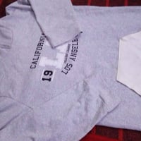 ملابس نسائية • ملابس أطفال