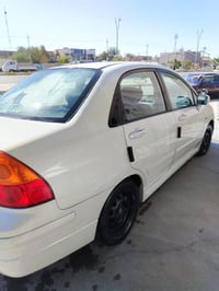 سازوكي لينا موديل 2005 ياباني كير محرك مكفول السياره خير من الله 07814...