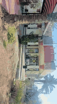 بيت مساحته الف و 500 متر بي 3 غرف نوم وصاله واستقبال ومطبخ وصحيات كامل...