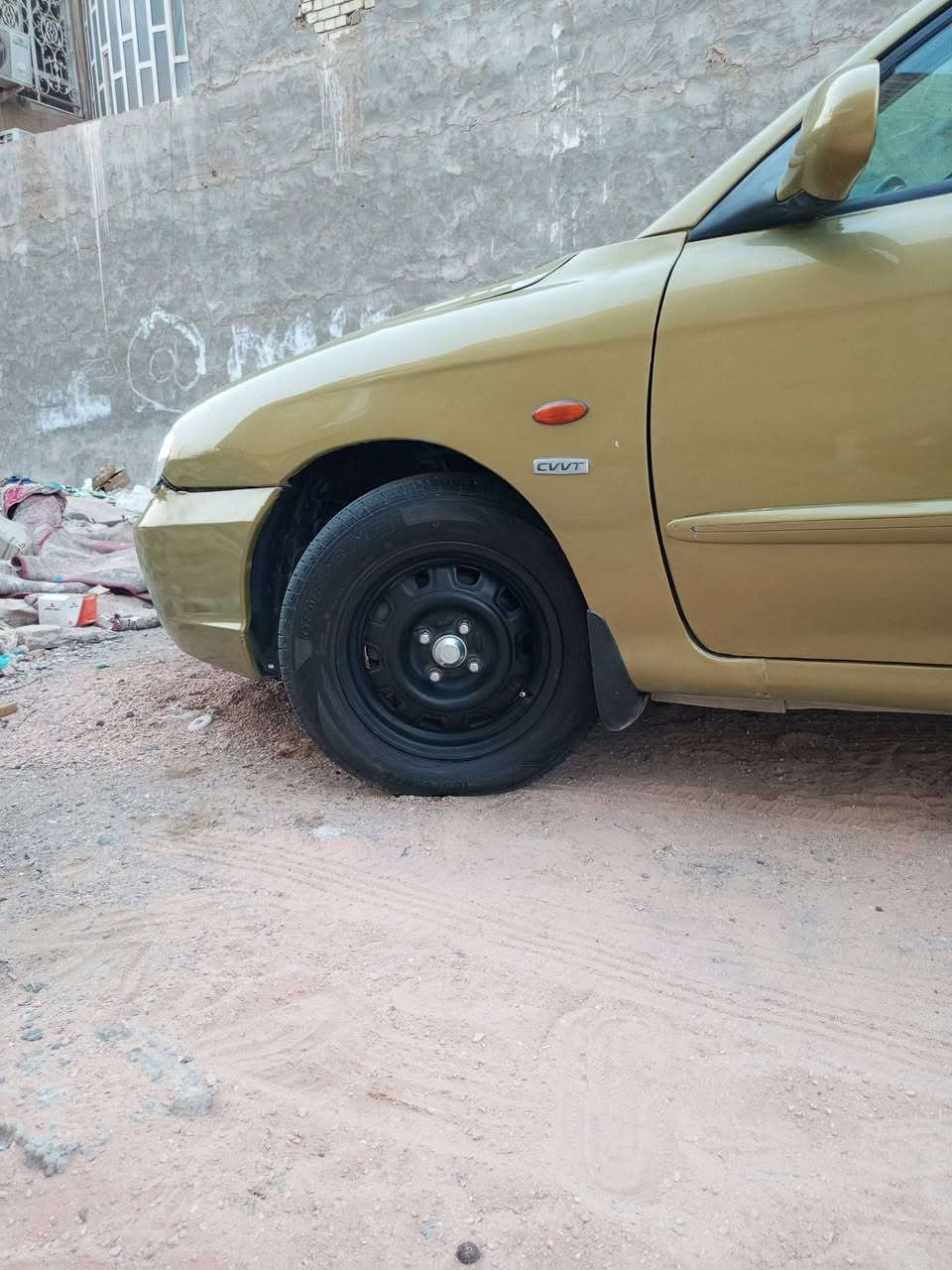 سلام عليكم كيه اسبكتره موديل 2000 السياره حلوه ماناقصه شي تجي وشوف تحويل ثاني يوم مكينه كير كفاله تبريد عوزه كبريسر حداديه زينه مانقصه شي مكان كربلاء ***********
