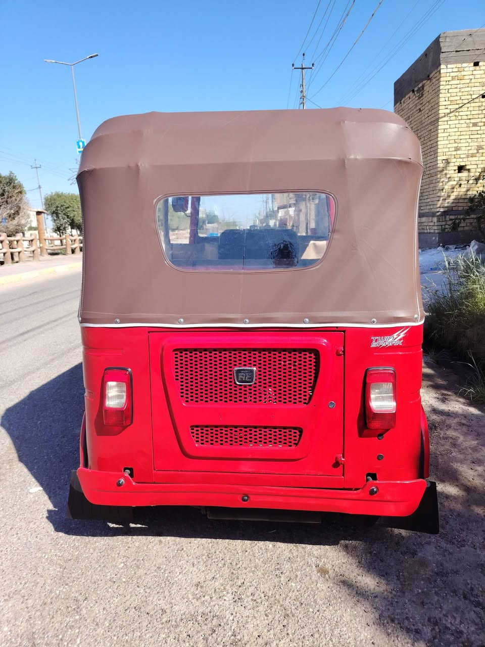 سلام عليكم تكتك للبيع 2022بس دوس معمرات كفال كشره ومحرك سعر خاص نتصل ودلل هاذه رقمي  ***********
