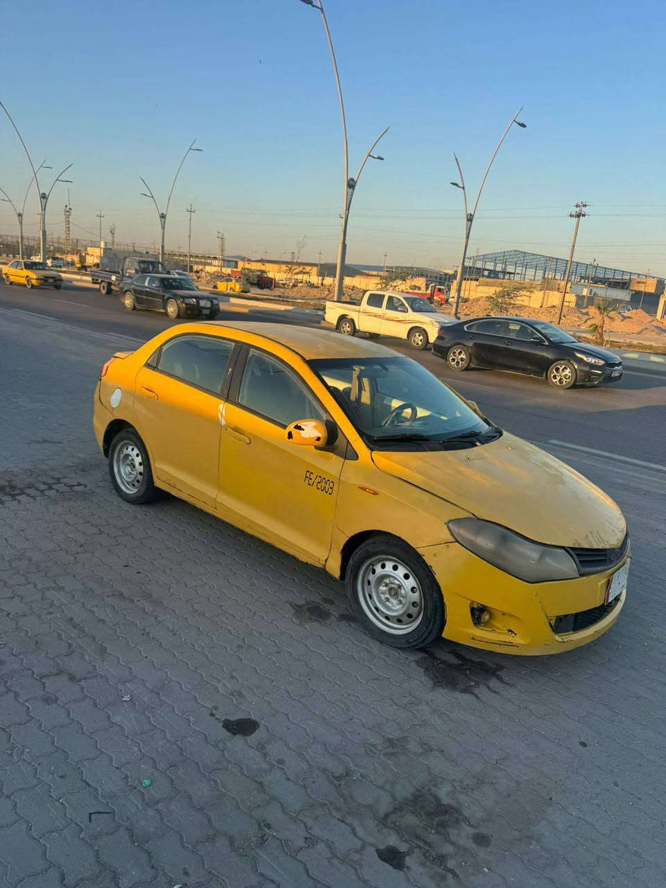 سلام عليكم سياره البيع شيري فلاوي مكينه وكير خير من الله بس باور ثكيل والباقي كله حلو مديل 2013 سنويه منتهيه. راعيه موجود عنوان بصره قبله سعر)25(  وبيه مجال ***********
