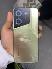 شباب هاذه الجهاز مستعجل عله بيعته ذاكره256.. سعر 110الاف مستعجل اي ستف...