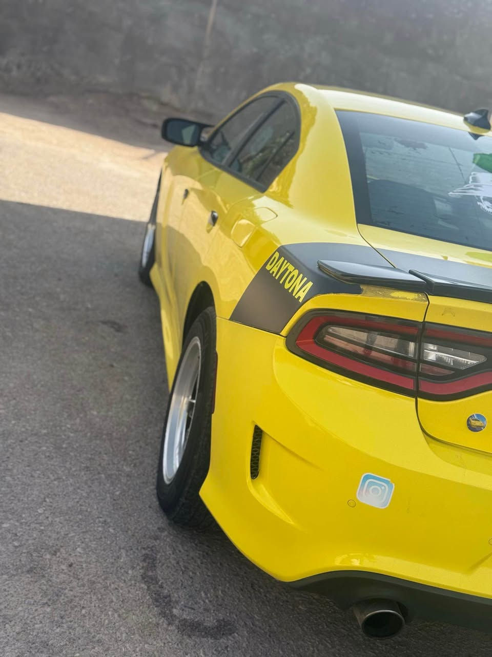 جارجر موديل 2020 اصل 16
فول موصفات فتحه كشن تدفئه تبريد
ستيرن تدفه  شفتات ستيرن تحكم جهتين
كشنات حضن شاشه جبيره  محدثه اي اراتي 
كت كامل دوس ودعامات وبنيد ويل كب وليد
حجم 18 وبيه بعد هواي موصفات دمام  بالجنطه الحادث فخذه  رقم بصره تحويل ثاني يوم سياره جاهزه للعلم اجره السياره خط وبحث بصره بغداد الشراي يتصل ماخليتزشي ما حجيته ***********  المكان القرنه البصرة, العراق
