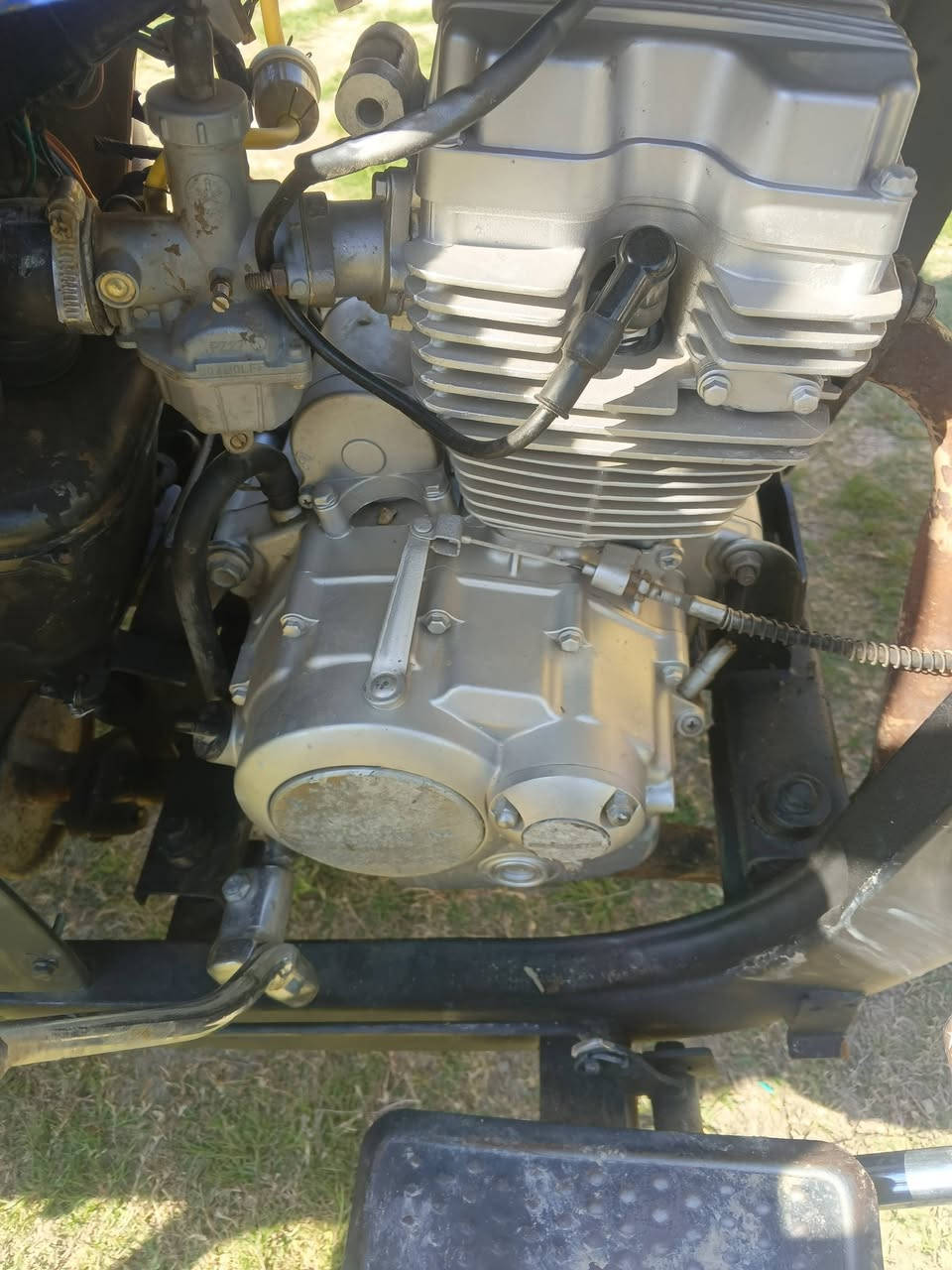 ستوته دايوان للبيع موديل 20  عمره جديد الستوته محرك تاير ركبه شاصي كله مكفول أوراق اصولي الشحميه قريه الدواغنه 1450،،،***********
