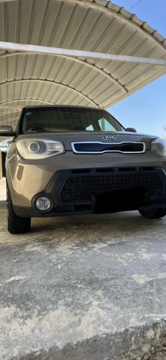 سياره البيع في الزعفرانية موديل 15 وارد مريكي رقم بغداد رقم  *********** سعر106
