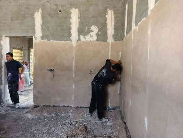 🏤🏤🏤🏤🏤🏤🏤🏤🏤🏤🏤🏤🏤
 بمكتب الكافل حلمك يصبح حقيقة
بناء دار العمر بانسب الاسعار وأفضل المواصفات كوادر متخصصة وبخبرات عاليه 
🏤🏤🏤🏤🏤🏤🏤🏤🏤🏤🏤🏤🏤
عروضنا هي👇👇👇👇👇👇👇👇
بناء هيكل عظم فقط سعر المتر الواحد 200الف بالقسط و١٨٠ الف بالنقد
🏩🏩🏩🏩🏩🏩🏩🏩🏩🏩🏩
سعر متر مربع تسليم مفتاح  450الف دينار

🏦🏦🏦🏦🏦🏦🏦🏦🏦🏦🏦
شيش ff , تسليح 8 اشياش 
سمك بتلو 40* 50 
ملاحظة -هيكل عظم فقط رباط +جدران+سقف ..بدون ابواب وشبابيك وبيتونه
طابوك جمهوري ، رمل فحص ، سمنت مقاوم 
ارتفاع البيت 3.30 متر صافي مع مخدة 
🌹🌹🌹🌹🌹🌹🌹🌹🌹🌹🌹🌹
اوقات الدوام الرسمي من الساعة 9 صباحا حتى الساعه 7 ليلا 
العنوان 🌹كربلاء 
/شارع مدينة ألعاب السندباد/مجاور  شركة أرض الغروب للسيارات ..مجاور ابواب ازمير التركي.قرب مدخل الشبانات 
للاتصال على الارقام التاليه..
☎️***********
☎️***********
☎️***********
☎️***********)
