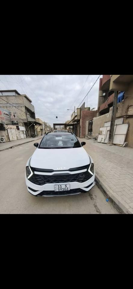 السلام عليكم سيارة سبورتج GT
2023

فول موصفات مكفوله كفاله عمه 

ما عده البل سونار 

مكان السياره بغداد 
السعر 255
وبيه مجال 
الرقم ***********
