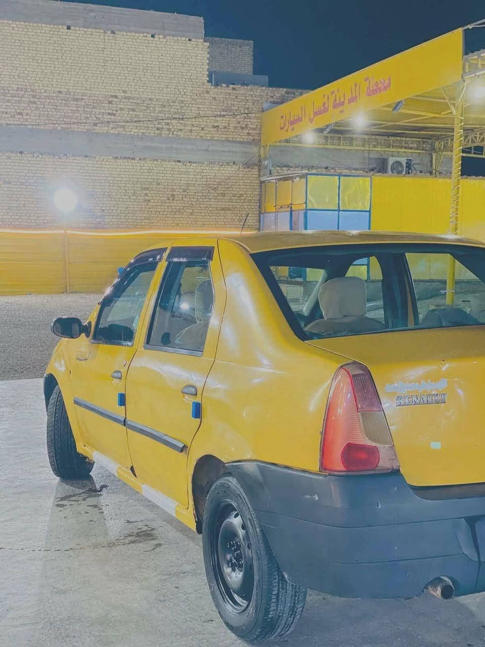 رينو 9لبيع او مراوس سعر27 وبيه مجال *********** مكان سماوه السوير
