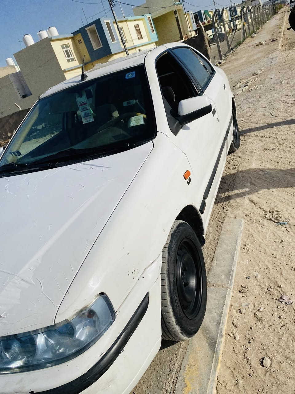 السلام عليكم سياره سمند للبيع ٢٠١١سياره جاهزه من كلشي نكره سلف مكينه وكير وحداديه كفاله شرط  وبيه ضربات وباردات موضحه بصوره رقم جديد نكليزي قادسيه راعيه موجود بنجف ومكان السياره نجف السعر ٣٠ وبيه مجال قليل شراي تصل ***********
