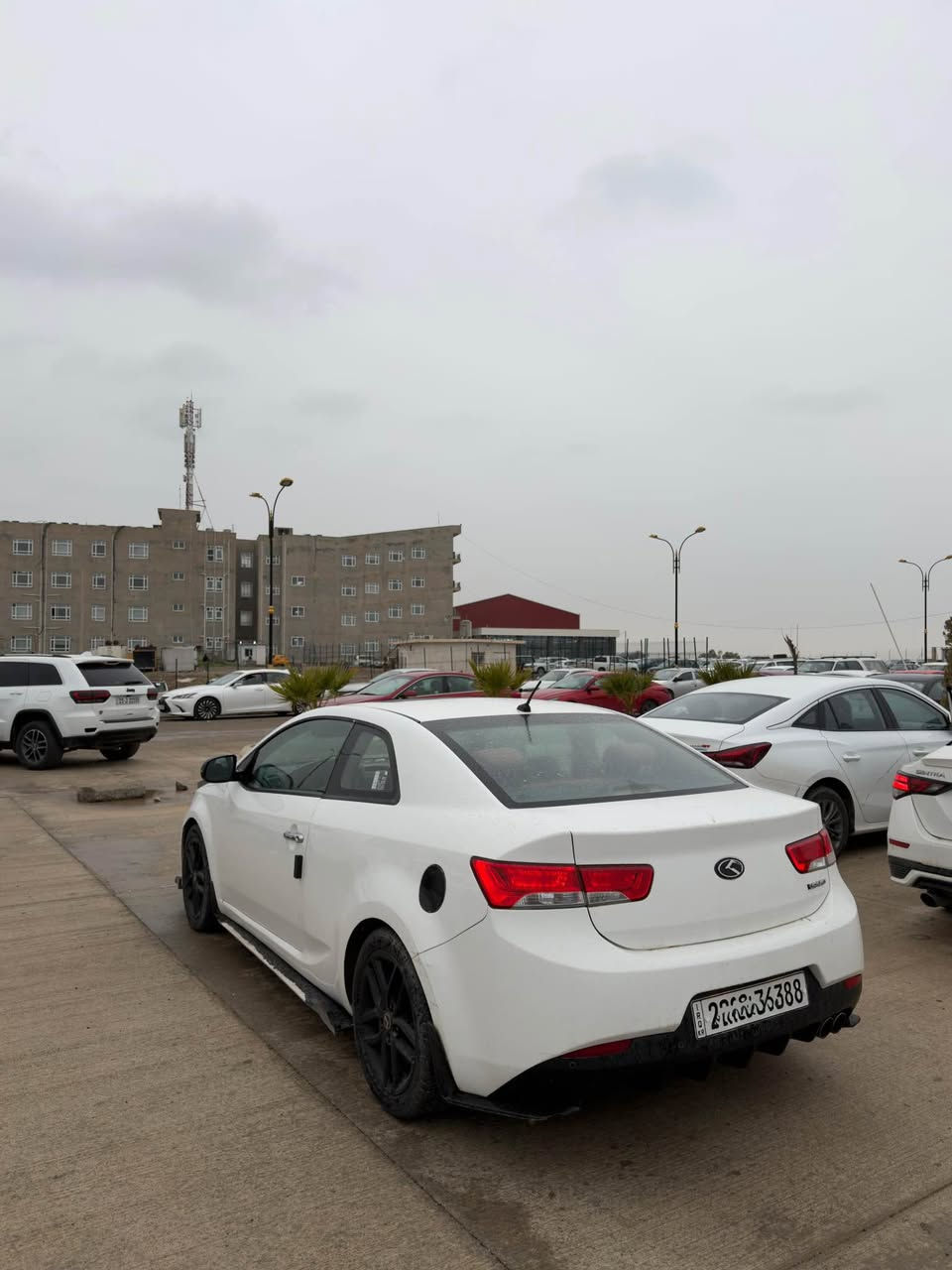 كيا سيراتو كوبيه تك باب ٢٠١٣ فول 🚗 مواصفات خليجي
للبيع او المراوسه 4 ابواب
الموصفات معروفه.
———
ضرر السياره : 
باب السايق مبدل نفس اللون شركة بدون تعديل وصبغ 
جاملغ ورا سايق صبغ نص و ٣ اماكن بارد  
———
محرك مفتوح فقط الكفر بدون صرف ولا بخار شرط و كير شرط
سنوية 2027 رقم اربيل دولي شرط تحويل. كركوك, العراق


**إذا كنت صاحب هذا الإعلان وتريد حذفه لأي سبب، رجاءا أرسل رسالة إلى الدعم الفني**