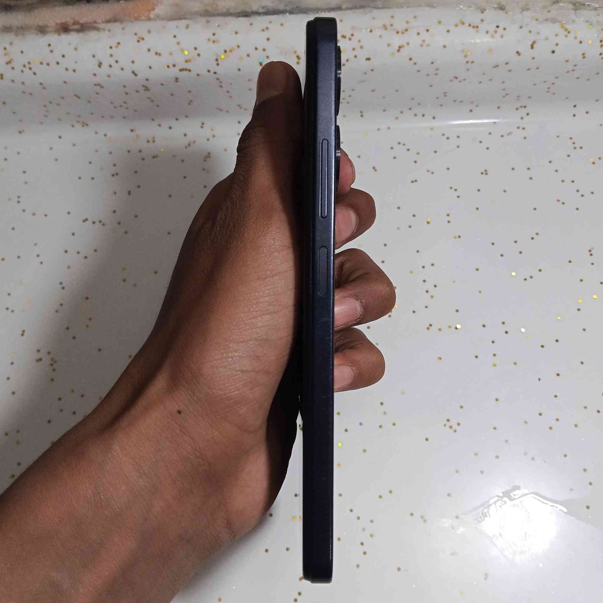 سلام عليكم 
جهاز للبيع
بطارية(5000)
جهاز مكفول من التصليح
ما مبدل بيه اي شي مكاني عماره للاستفسار
***********
