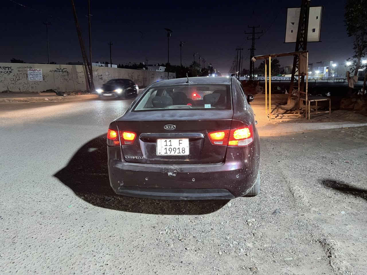 سلام عليكم سيراتو خليجي للبيع 2012 رقم بغداد كير محرك مضيف 1600 دوش سنويه جديده هزه جديده باسمي السعر 88 المكان بغداد غزاليه ***********
