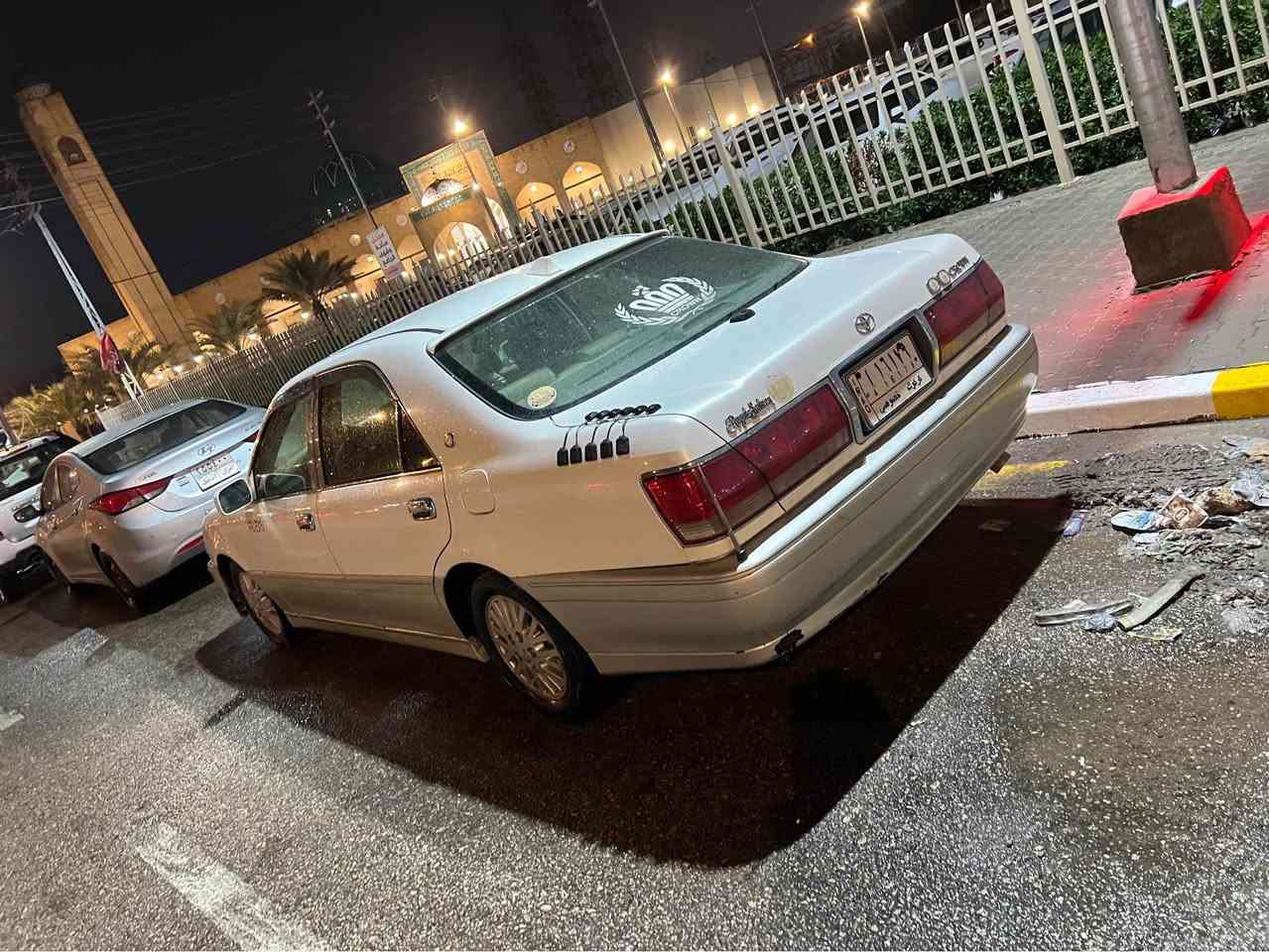 مكله كراون 
موديل 2002 
مكينه vvt 
شاصي ٧١ 
دكمتين 
برده خلفيه
كشنات كهرباء 
رقم كركوك بيها وصل استلام سنويهً
مامدفوع كمرك. وحاجزلها حجز بقرار الجديد يوم 10/4 
بدون كص 
السعر 68$ وبيها مجال قليلً 
مكاني نجف 
الاستفسار 
*********** النجف, العراق
