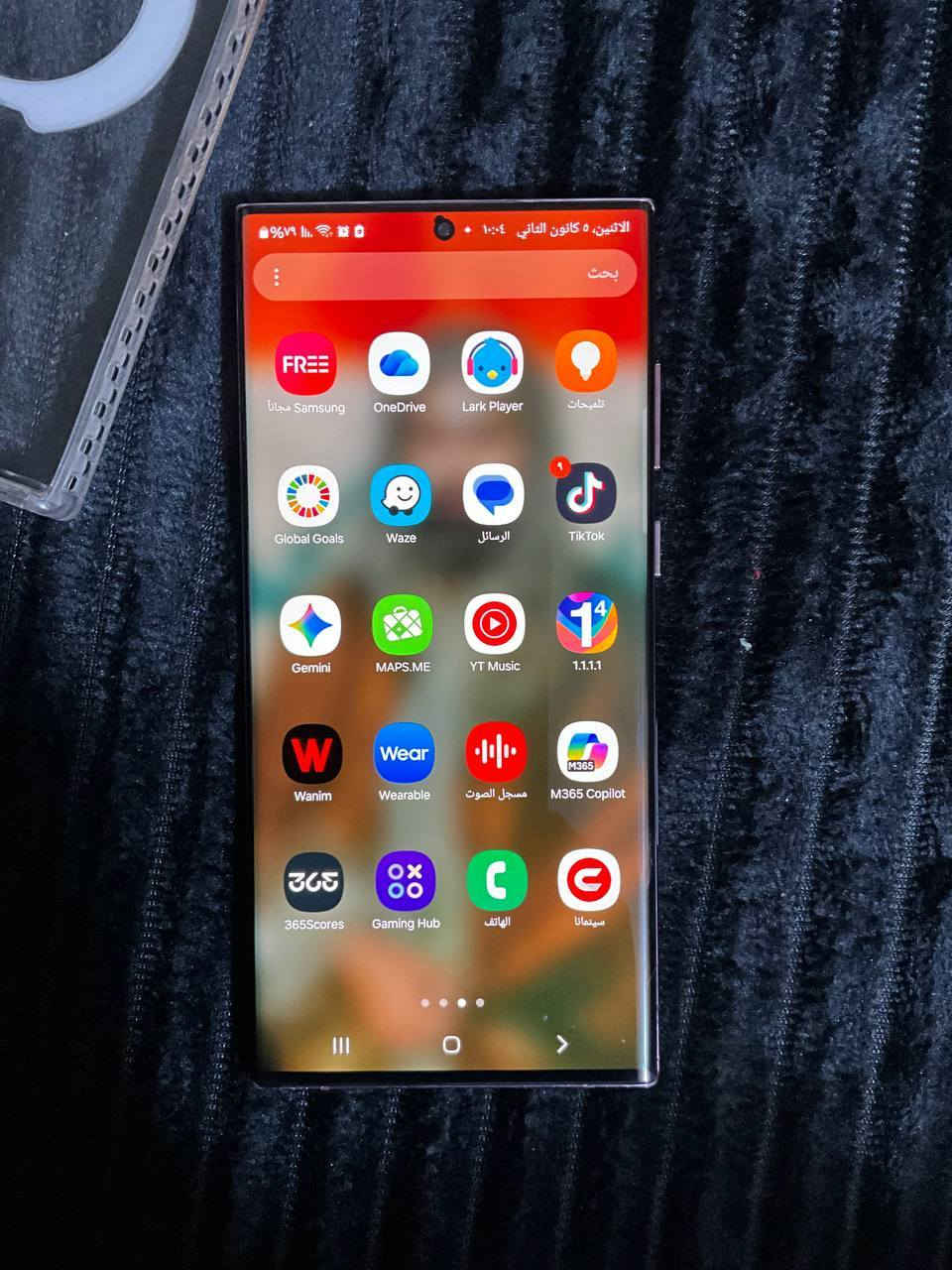 اس 22الترا
ذاكرة 256
معالج سناب دراكون
جهاز امريكي مسويه دبل سيم كارت
جهاز جان مكفول بس انكسر الضهر وبدلته ضهر كله بلادي
وطلعت نقطه سوده فوك الكامره مامبينه ولا مئثره 
اريد مراوس ب اس 23او 13برو ماكس ونطي فرق 
وذا بيع اريده 450 بيها مجال للطيبين ماكو هيج سعر 
مكاني بغداد الكاظمية
***********
