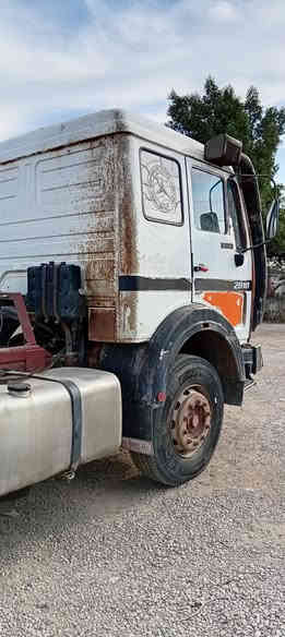 السلام عليكم للبيع البي موديل ٨٦ رقم شمالي مكينه محسن كير برميل *********** معرض ابن المدائن بغداد جرف النداف
