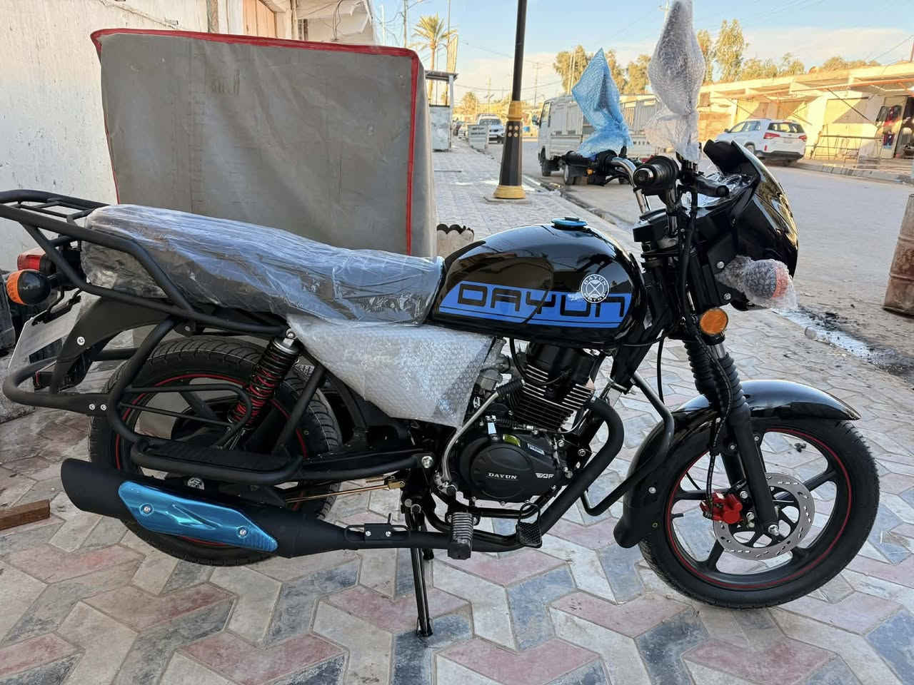 للبيع دايوان قبل 5 ايام طالع من المعرض بعده لوك 2025 السعر اتصل عل رقم ***********
