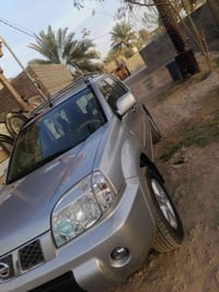 للبيع سياره نيسان اكس تريل عالي موديل 2012 4سلندر  محرك 2500 وياه سويج...