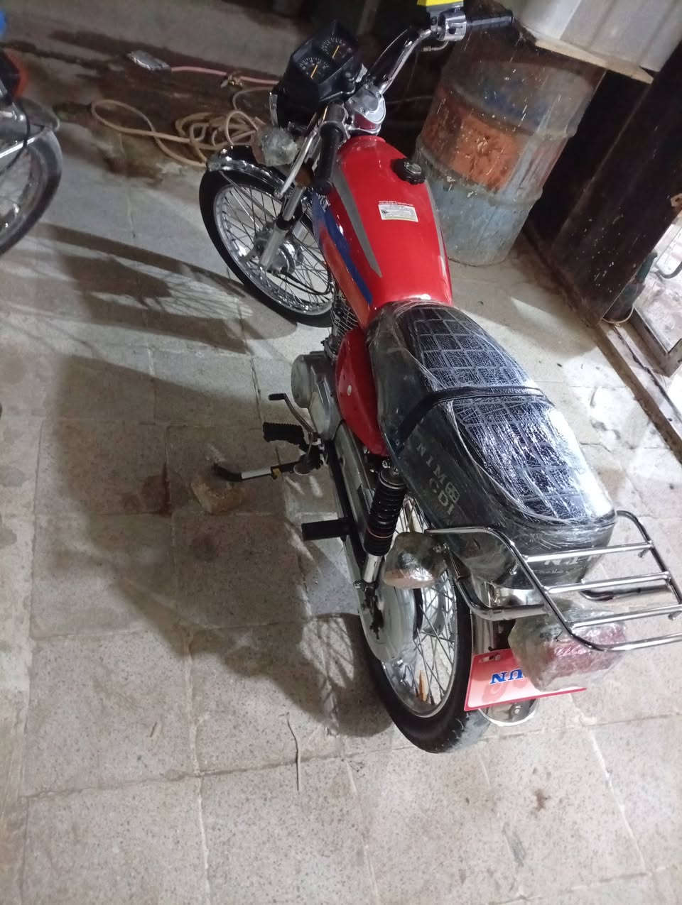 هاذه الماطور كدام عيونكم ب٨٠٠وبي مجاني قليل مكفوله كفاله عامه


**إذا كنت صاحب هذا الإعلان وتريد حذفه لأي سبب، رجاءا أرسل رسالة إلى الدعم الفني**