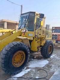 شفل موديل ٢٠٠٤ كير محراك اكسن شرط رقم ميسان نكليزي مشروع //٠٧٨١٤٨٣٣٣٢٨...