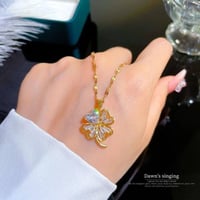 قلادة نسائية • مرصعة زيركون • ذهب برازيلي