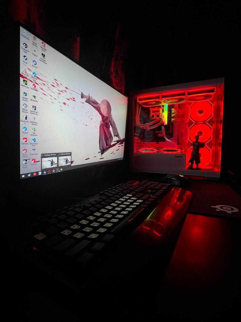 شنو رائيكم بيها بسعر مليون و 325 تسوه ؟ 

I5 14400f.                          
Mb h610 asus mk
Ram 2x8 16 3200 t-force whit
مبرد مائي frozen infinity 360 white
Rtx 4060 ti gigabyte black
Ssd 250
M. 2 1000 g
Power supply segotep 850 w gold 
Case sama 9 fan full rgp
Windows 11 pro activation
 ------
شاشة Gigabyte 
25 in 
200 Hz 
FHD 1920×1080 
1IPS


**إذا كنت صاحب هذا الإعلان وتريد حذفه لأي سبب، رجاءا أرسل رسالة إلى الدعم الفني**