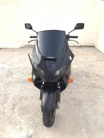 للبيع دراجه فورزه 0.6 
السعر 800 وبيها مجال لشراي 
رقم الهاتف *********** 
او ادخل خاص
