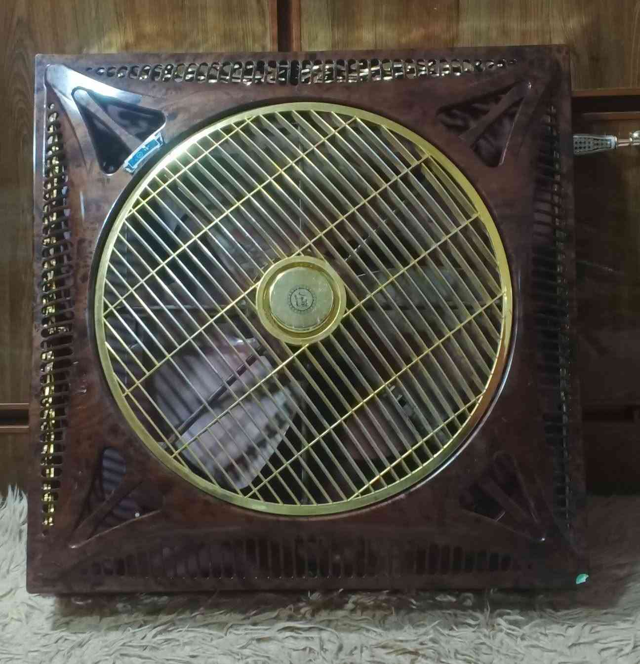 مروحه عدد 2شرط شغال سعر 30
***********

