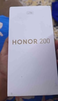 هونر 200 لايت بارحة فتحته ونضيف. 300 وبي مجال تواصل 07867446711